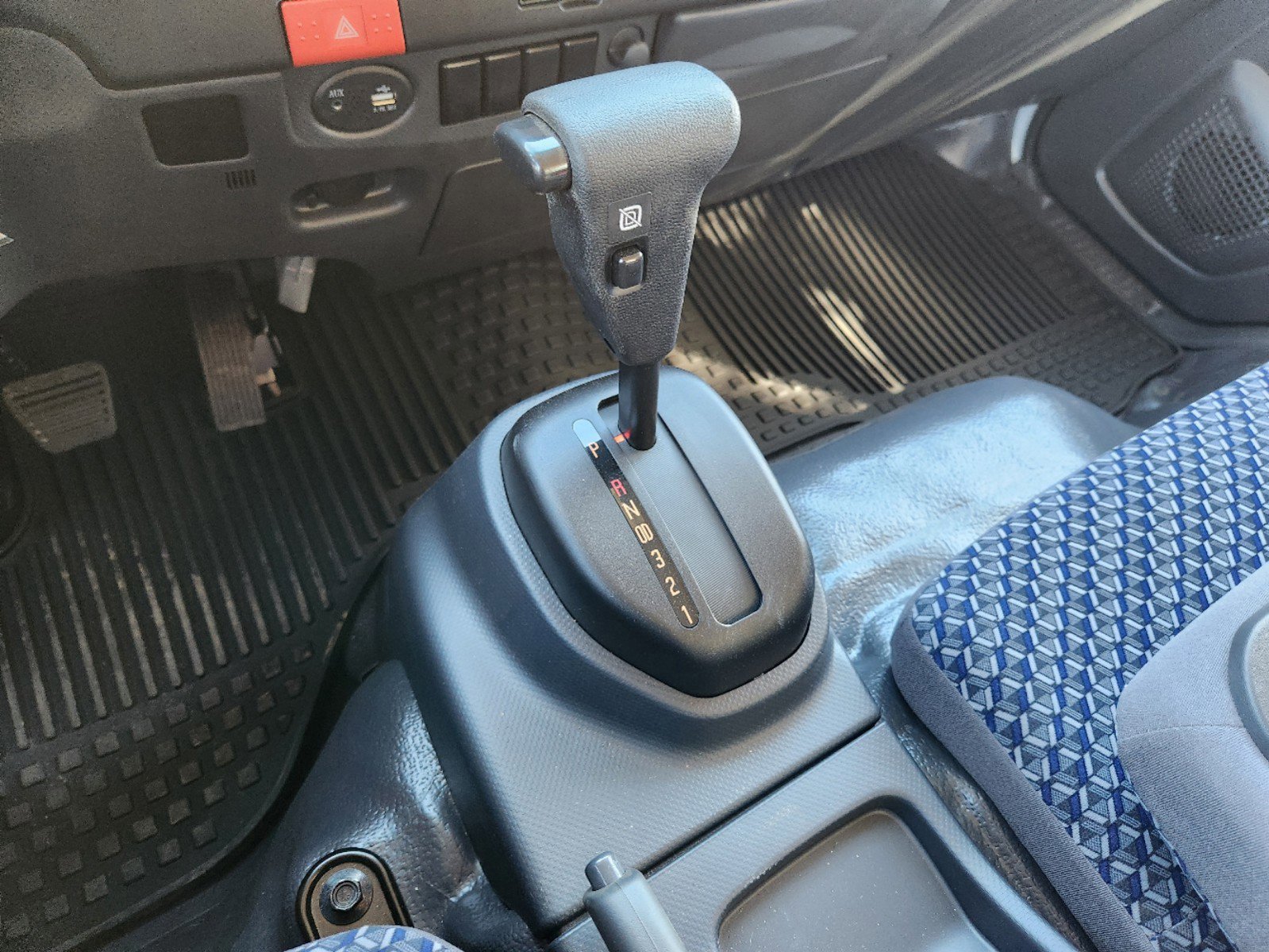 New 2025 Chevrolet Low Cab Forward 5500XG image 20