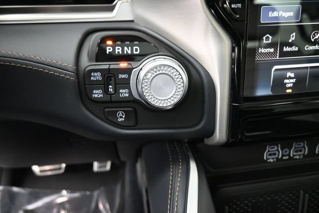 Used 2025 RAM 1500 Tungsten AWD/4WD image 15