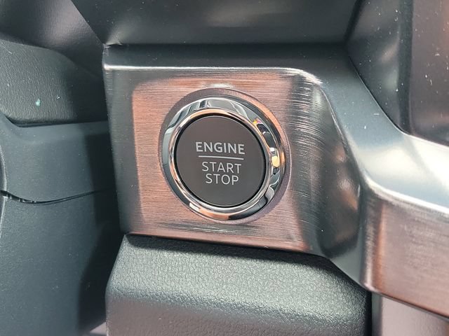 New 2026 Ford F250 Lariat AWD/4WD image 17
