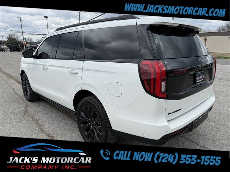 Used 2025 Ford Expedition Platinum w/ Stealth Appearance Package AWD/4WD image 7