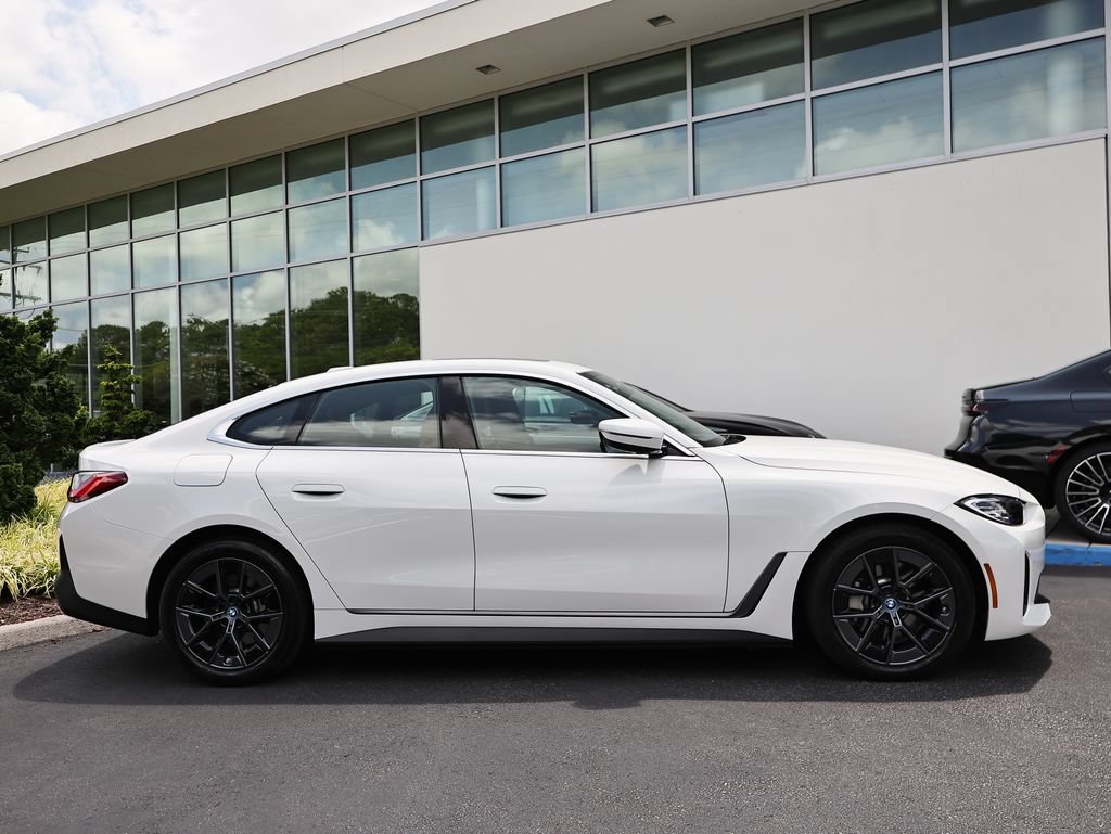 Used 2024 BMW i4 eDrive40 w/ Premium Package RWD image 4