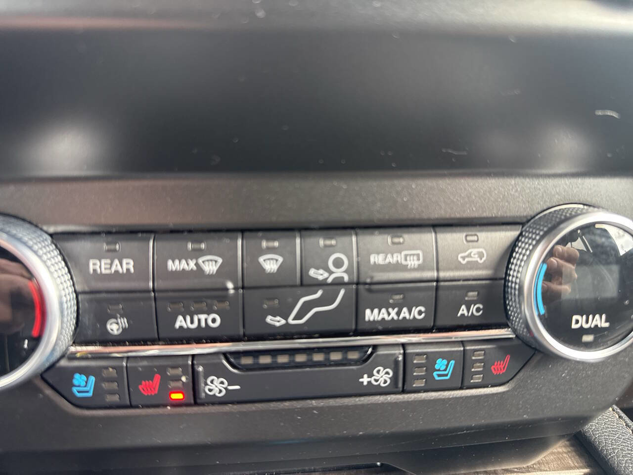 Used 2021 Ford Expedition Max Limited AWD/4WD image 29