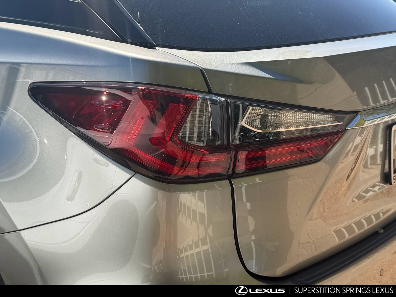 Certified 2022 Lexus RX 450h AWD w/ Premium Package image 5