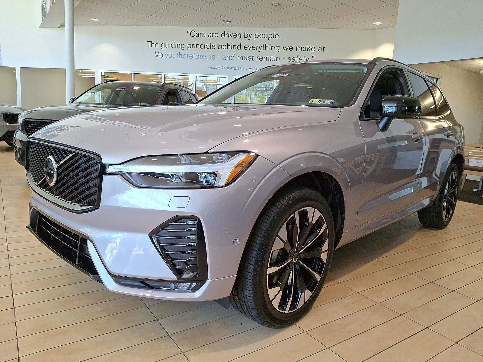 Certified 2026 Volvo XC60 B5 Plus w/ Protection Package Premier AWD/4WD image 2