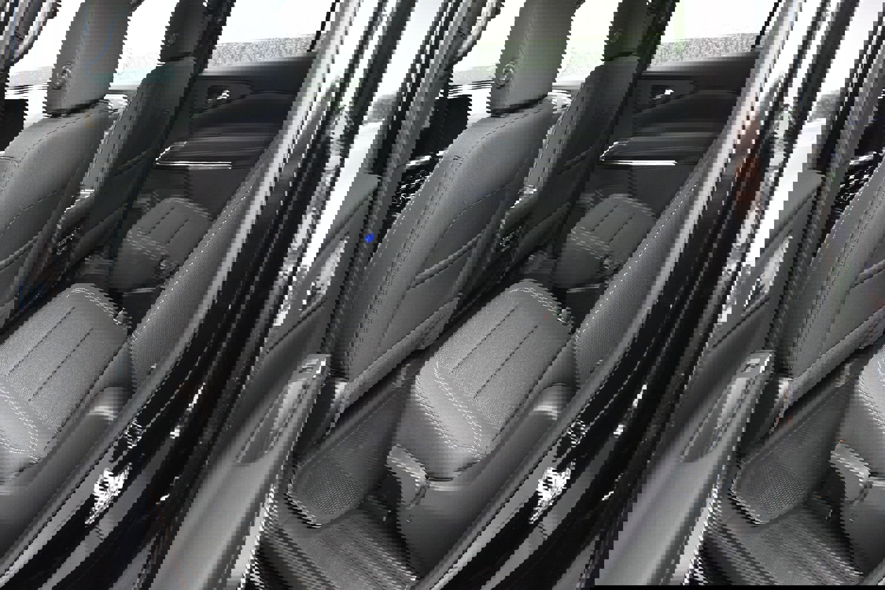 New 2026 Chevrolet Traverse LT FWD image 27