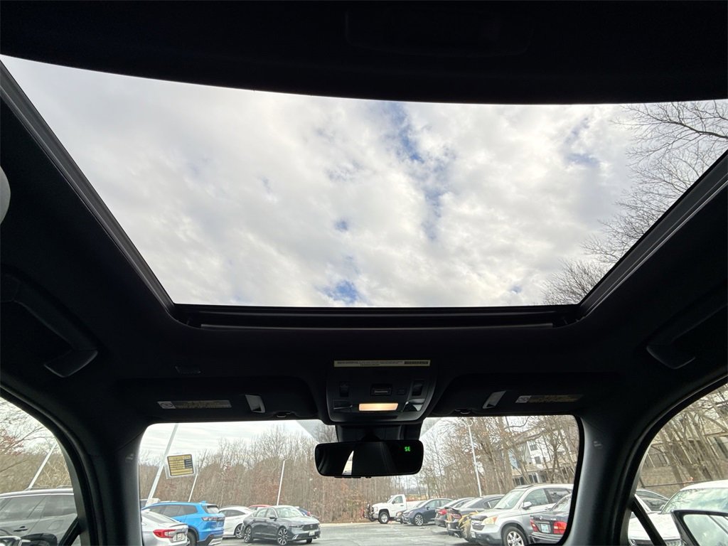 Used 2020 Lexus UX 250h 250h Base w/ Premium Package image 16