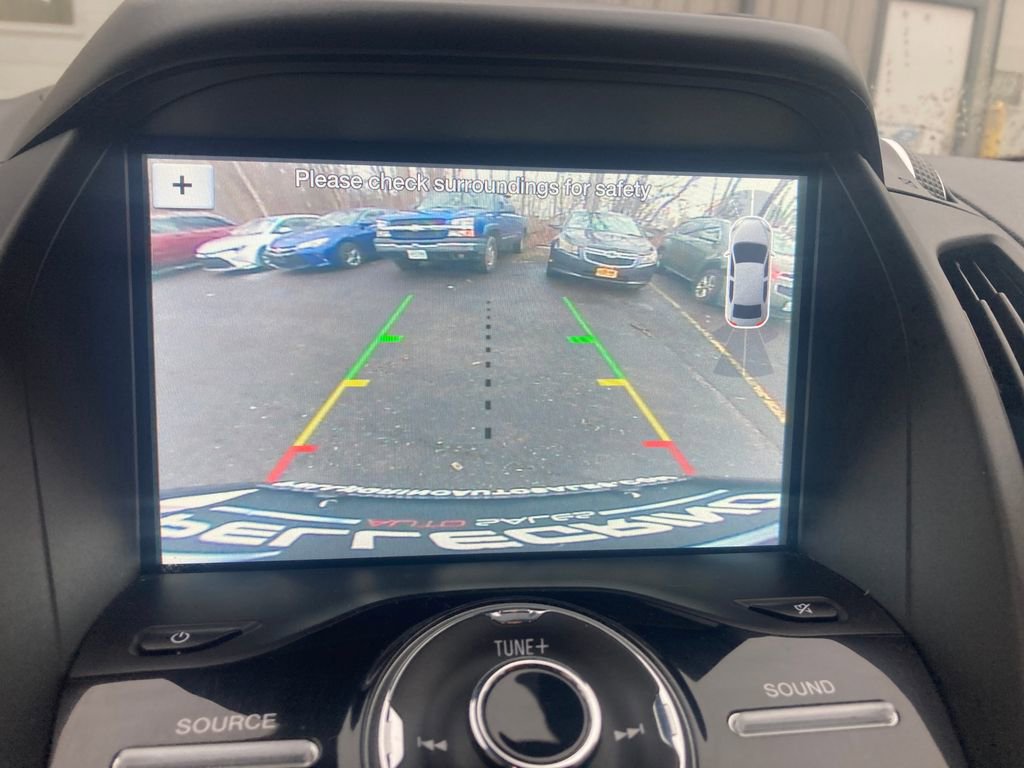 Used 2019 Ford Escape Titanium image 24