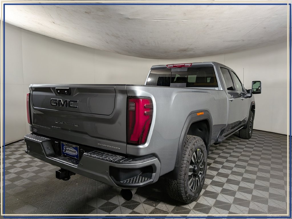 New 2026 GMC Sierra 3500 Denali Ultimate AWD/4WD image 7