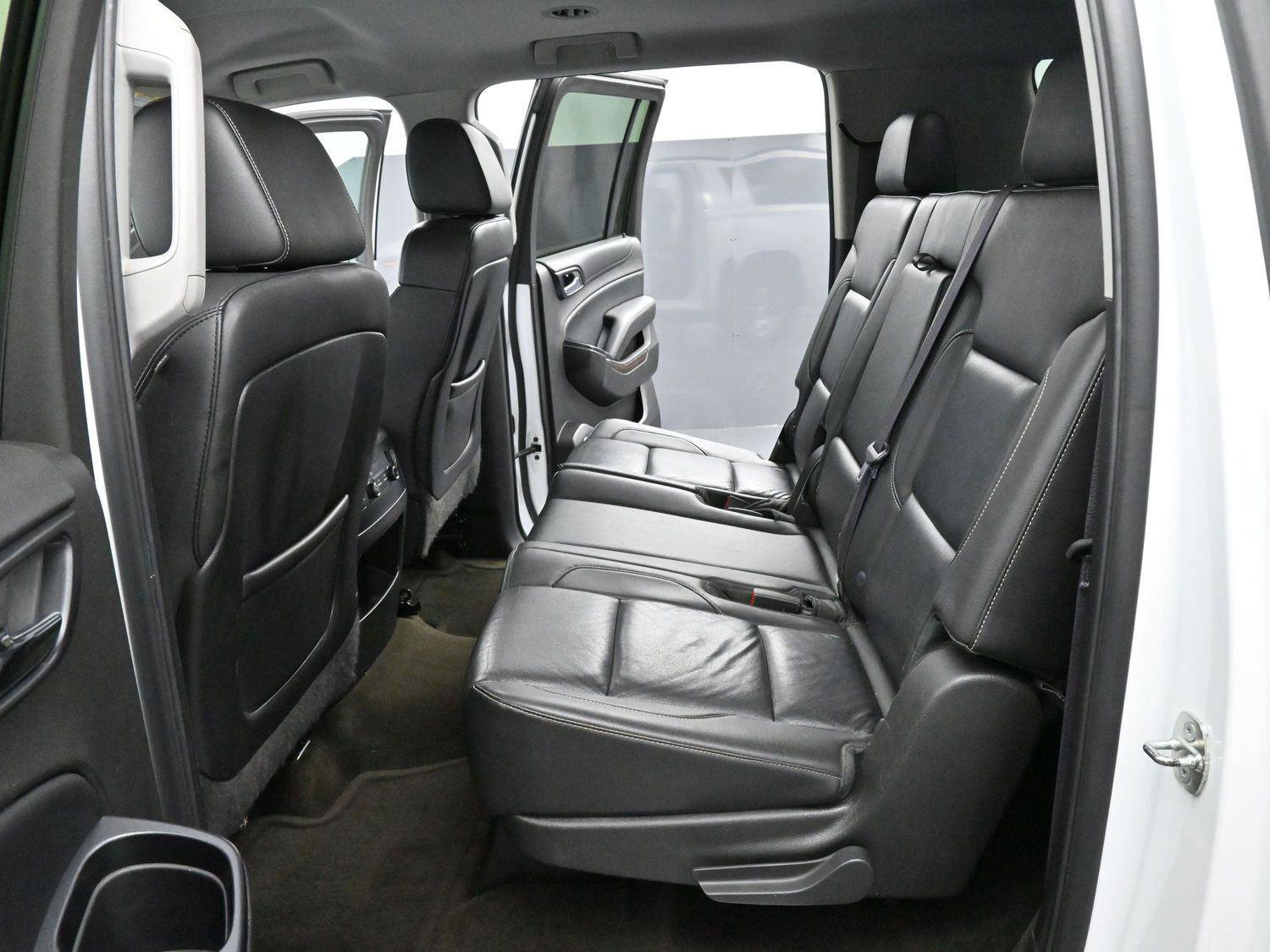 Used 2015 Chevrolet Suburban LT image 32