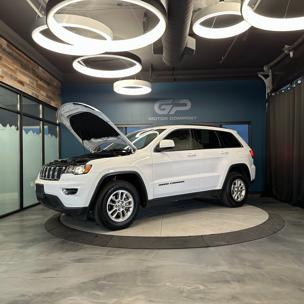 Used 2018 Jeep Grand Cherokee Laredo image 23