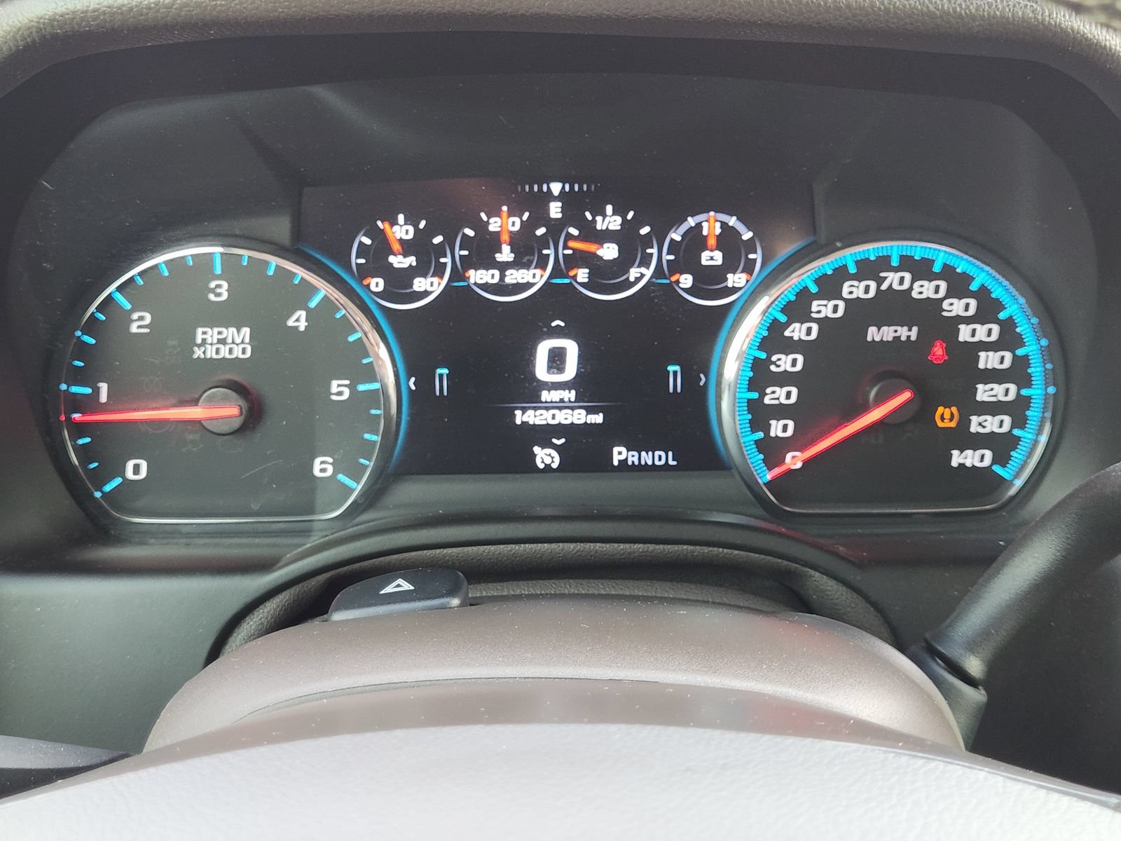 Used 2018 GMC Yukon XL Denali w/ Open Road Package AWD/4WD image 17