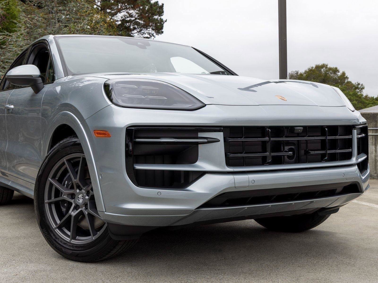 New 2026 Porsche Cayenne Coupe image 62