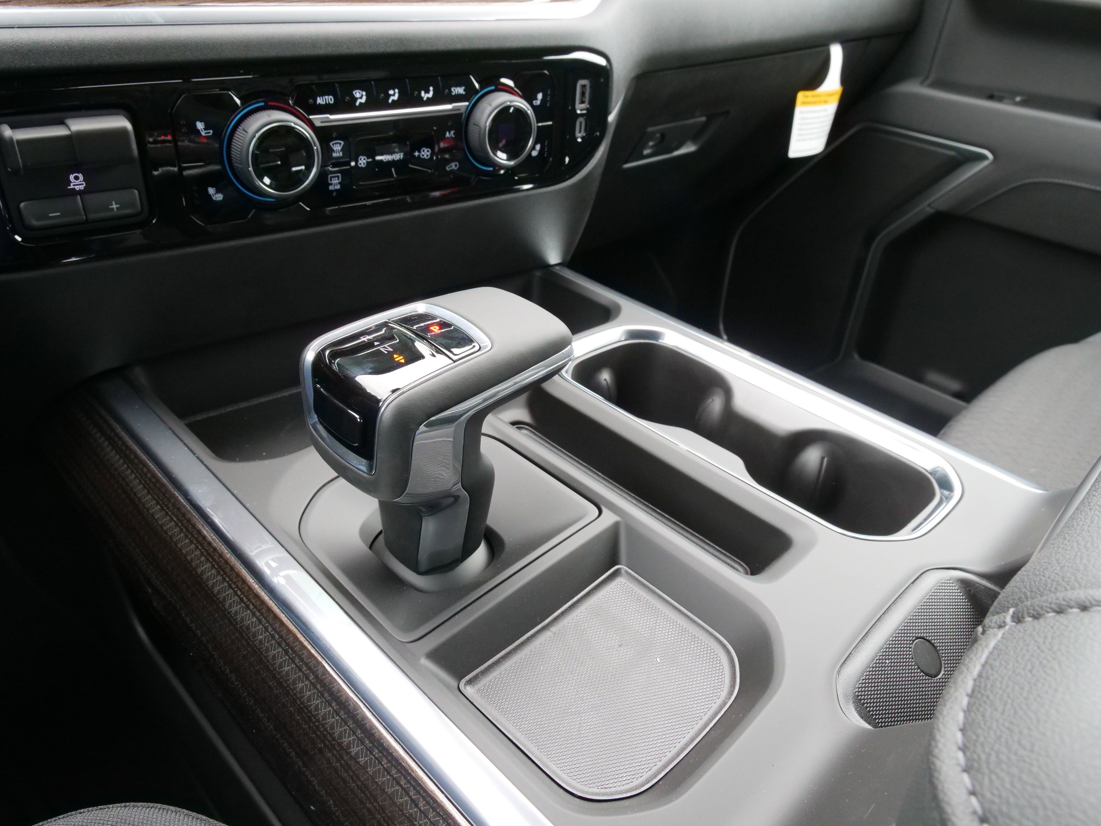 New 2025 Chevrolet Silverado 1500 LT w/ Safety Package image 27