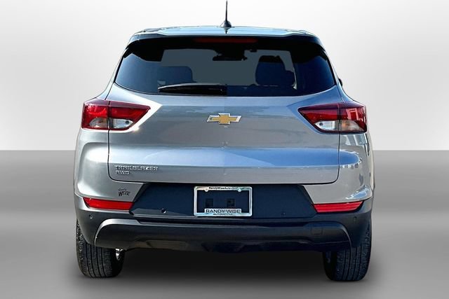 Used 2024 Chevrolet TrailBlazer LS w/ LS Convenience Package AWD/4WD image 4