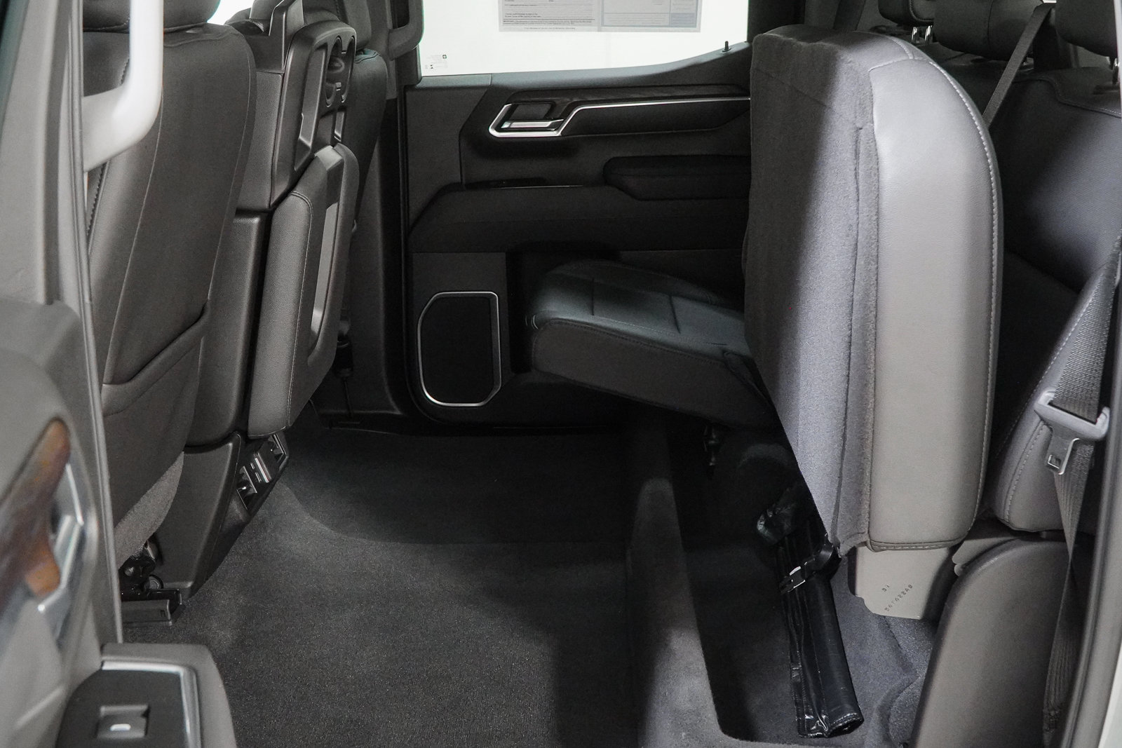 Used 2026 GMC Sierra 1500 SLT AWD/4WD image 44