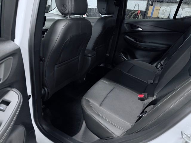Used 2024 Buick Encore GX Preferred FWD image 18