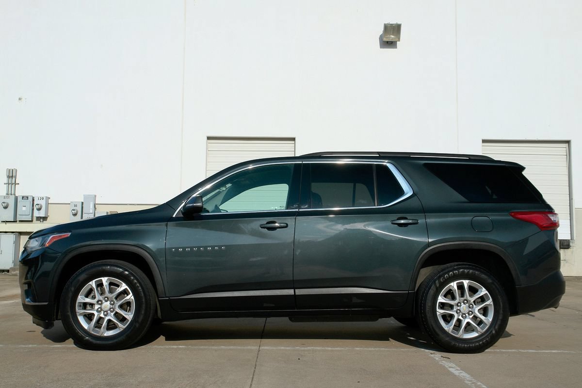 Used 2021 Chevrolet Traverse LT AWD/4WD image 17