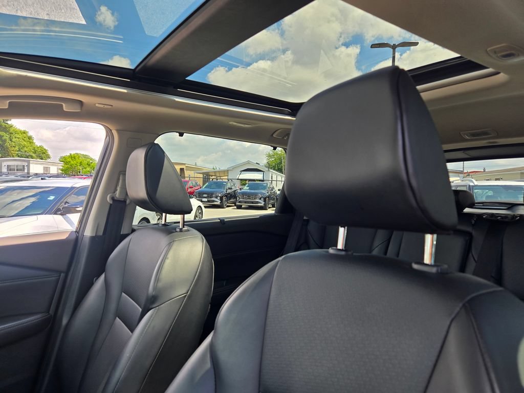 Used 2023 Nissan Rogue SV w/ SV Premium B Package AWD/4WD image 34