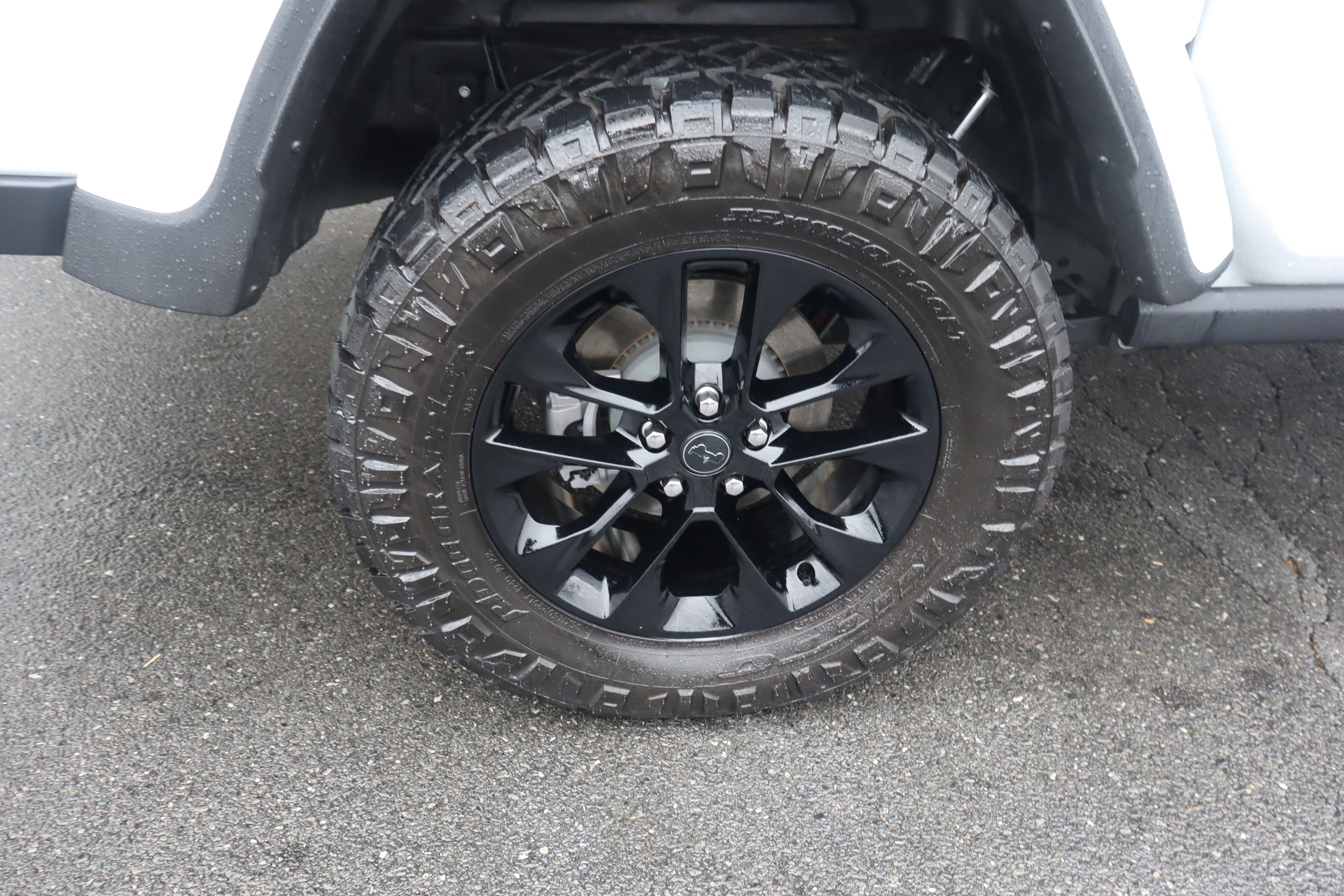 Used 2025 Jeep Gladiator Sport image 37