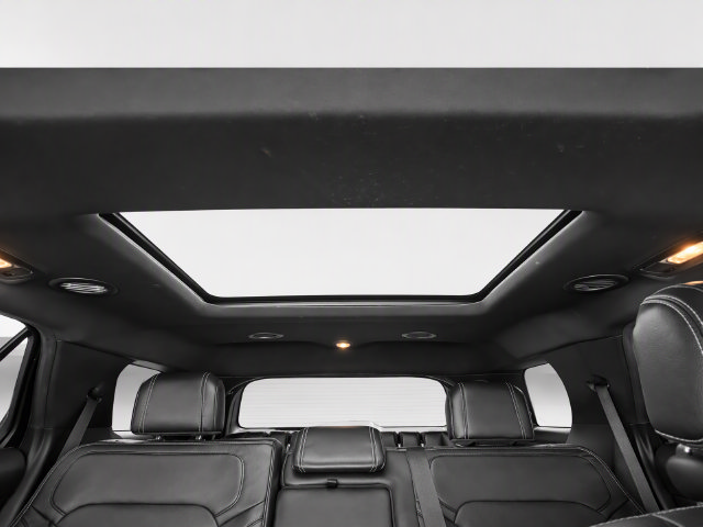 Used 2016 Ford Explorer Limited AWD/4WD image 23