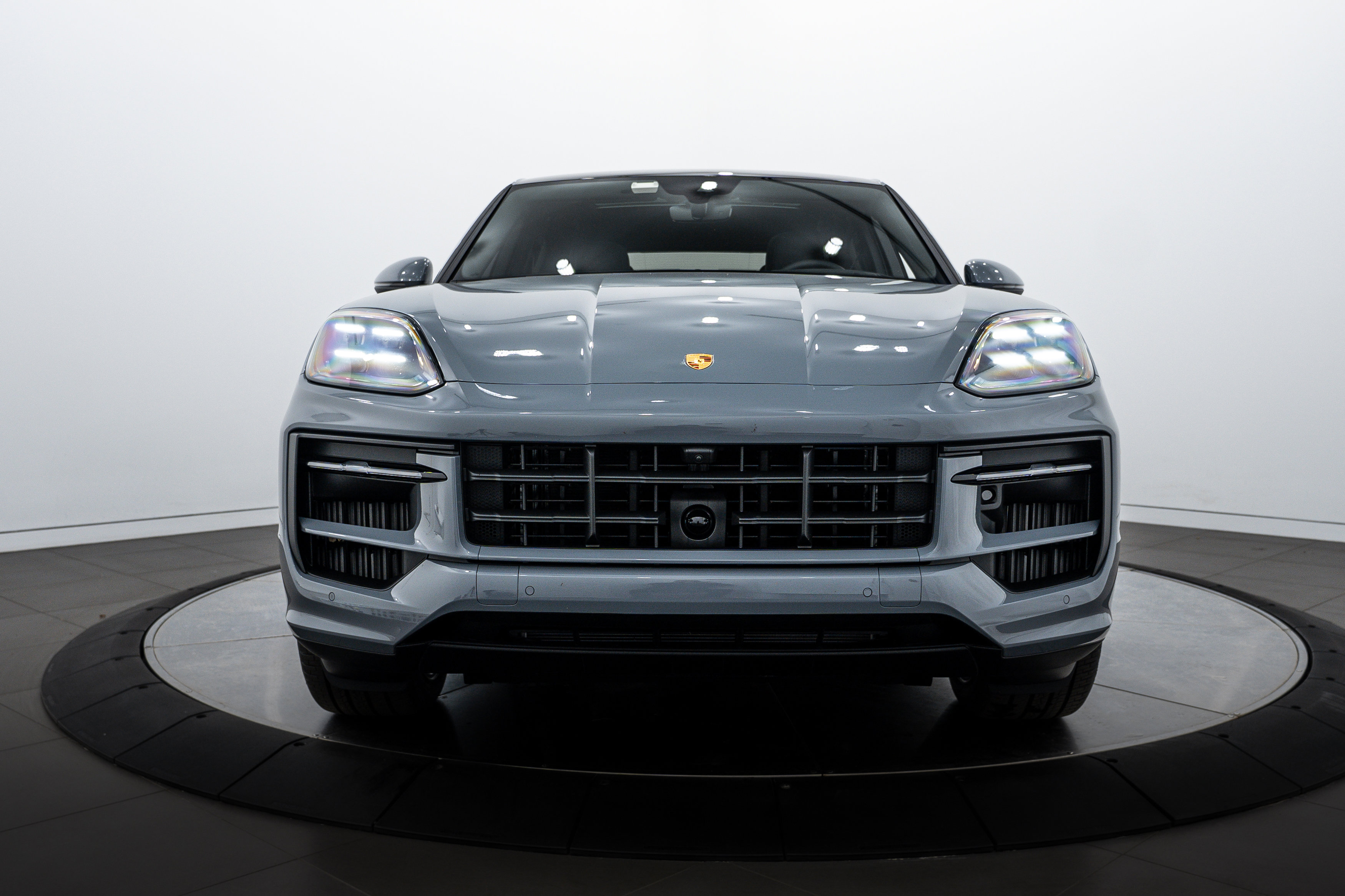 New 2026 Porsche Cayenne S AWD/4WD image 11