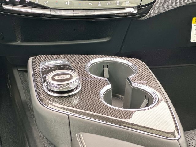 New 2026 Cadillac Optiq V AWD/4WD image 4