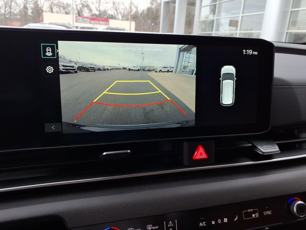 New 2026 Kia Carnival EX image 18