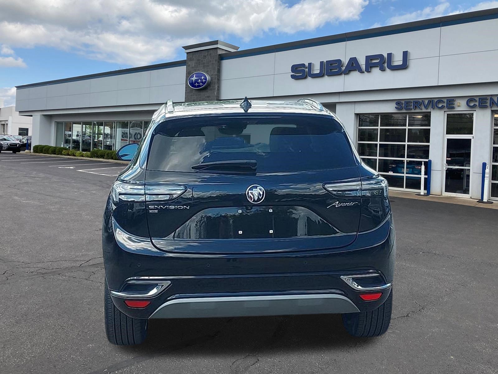 Used 2023 Buick Envision Avenir AWD/4WD image 6