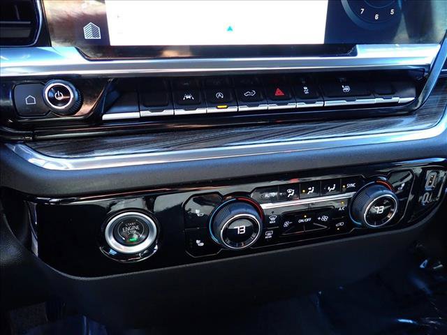 Used 2024 Chevrolet Silverado 1500 LT AWD/4WD image 19