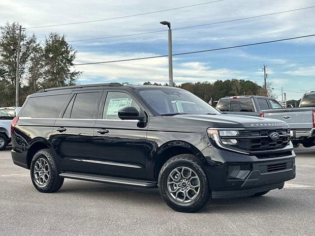 New 2025 Ford Expedition Max Active image 8
