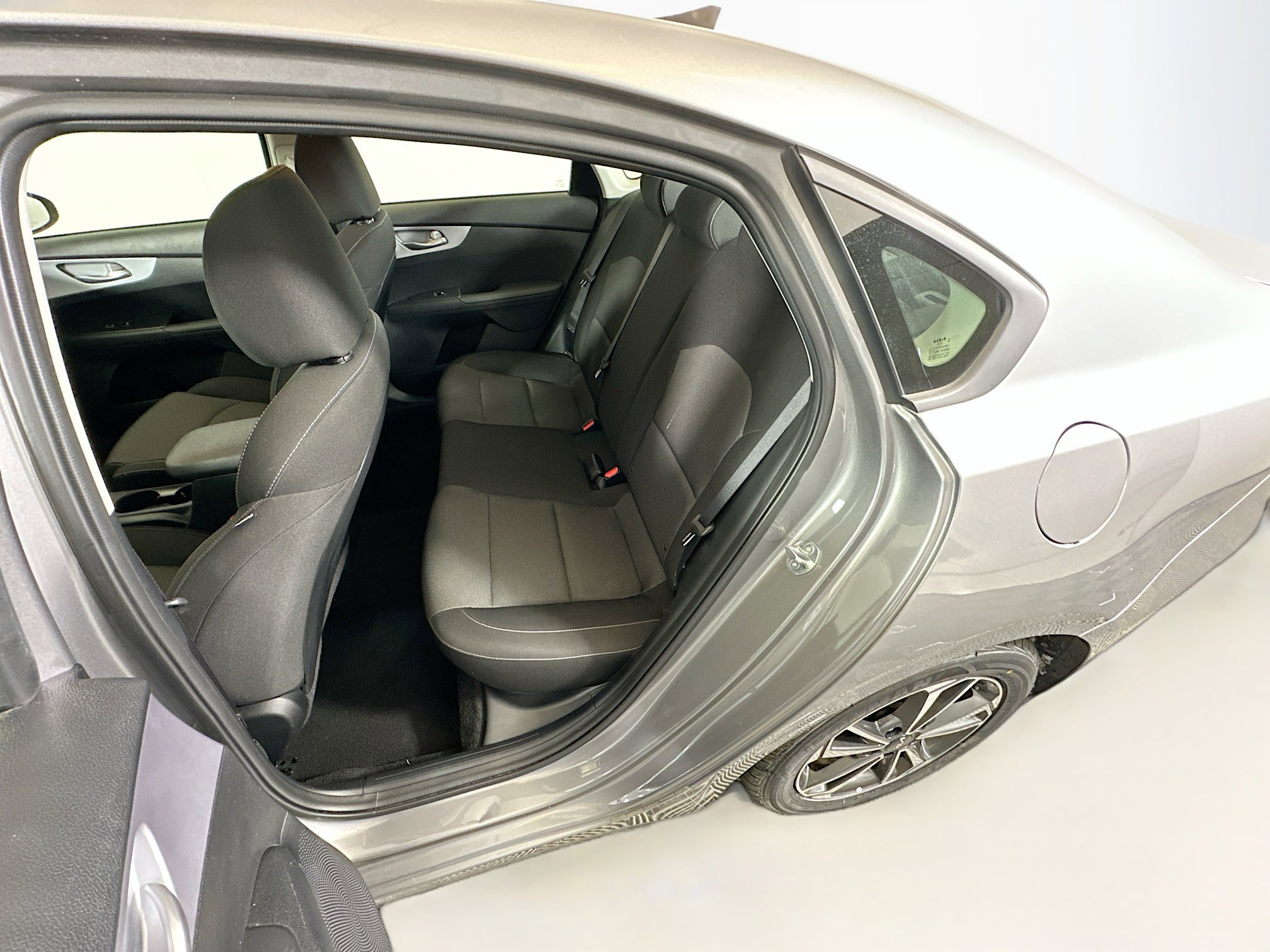 Used 2024 Kia Forte LXS image 25