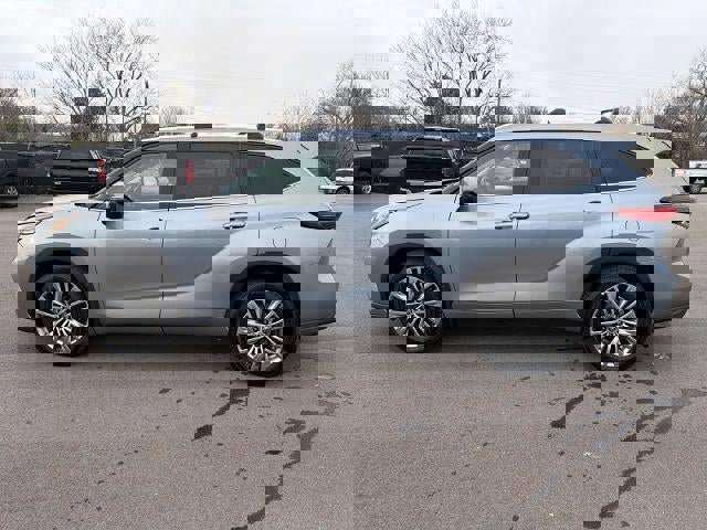 Used 2022 Toyota Highlander Platinum image 24