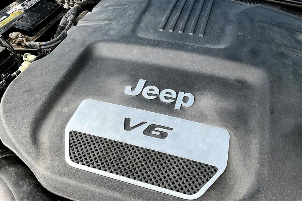 Used 2015 Jeep Wrangler Unlimited Sport w/ Quick Order Package 24S image 31