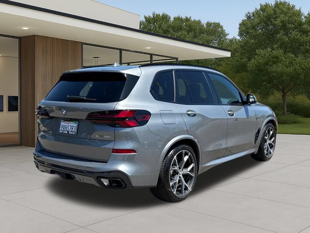 Used 2026 BMW X5 xDrive50e w/ M Sport Package AWD/4WD image 8