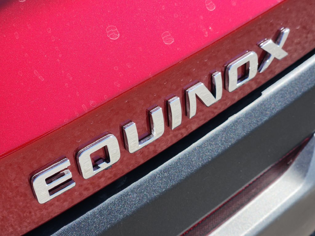 New 2027 Chevrolet Equinox LT FWD image 7