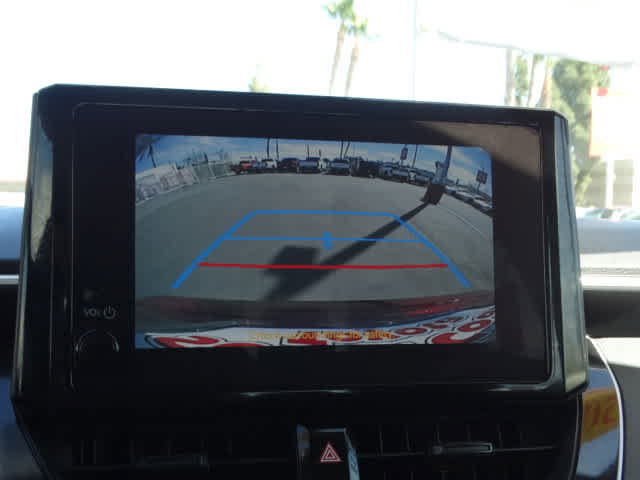 Used 2025 Toyota Corolla LE w/ LE Premium Package FWD image 30