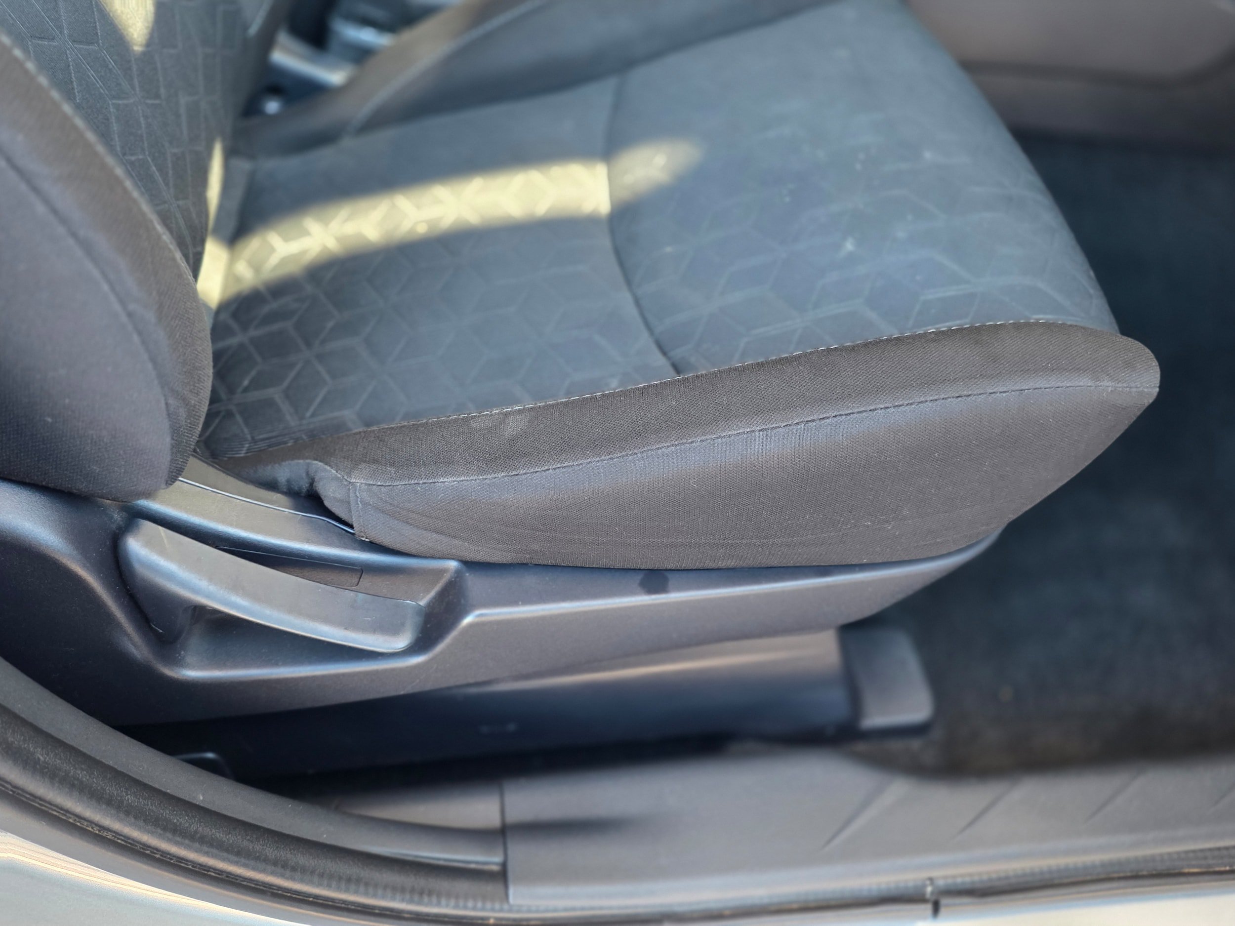 Used 2020 Mitsubishi Outlander Sport SE AWD/4WD image 25