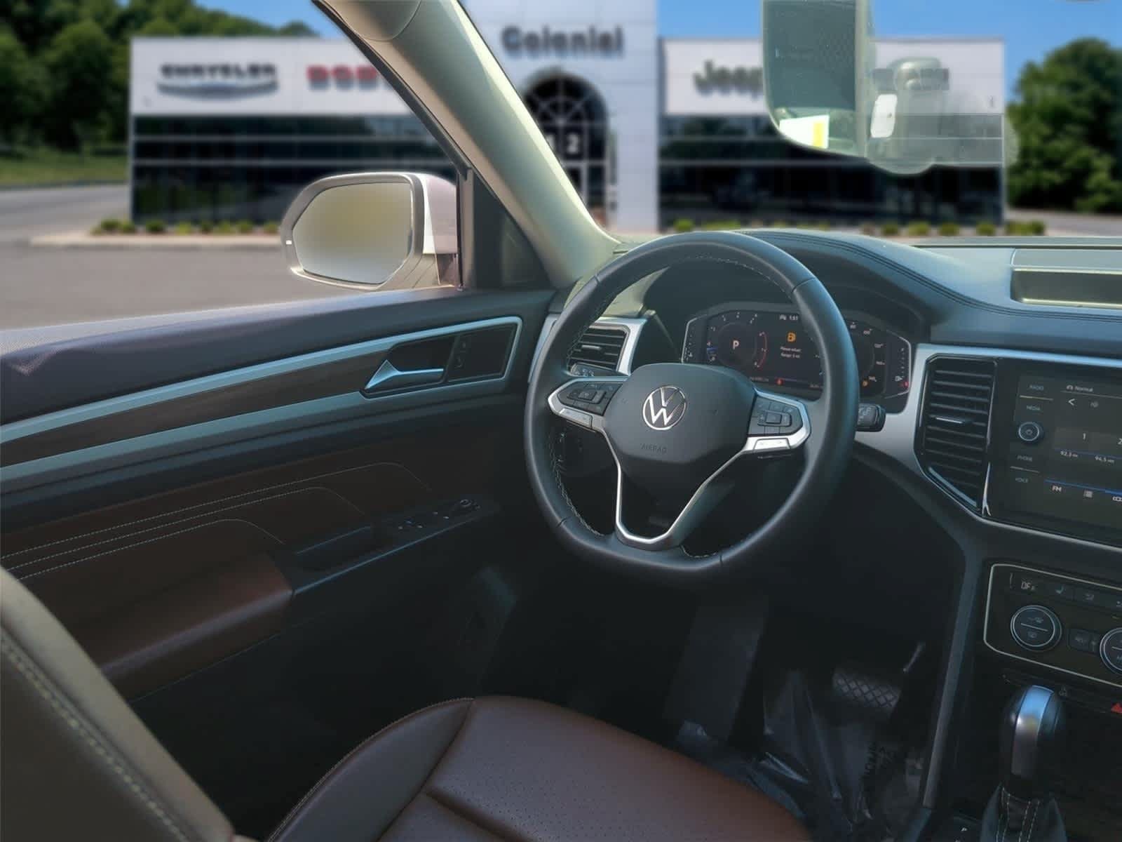 Used 2022 Volkswagen Atlas SEL AWD/4WD image 29