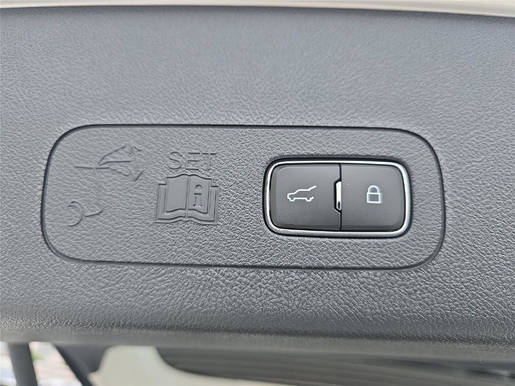 New 2026 Lincoln Aviator Reserve w/ Illumination Package RWD image 27