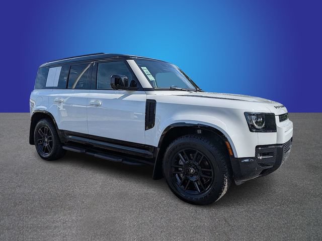 Used 2025 Land Rover Defender 110 X-Dynamic SE AWD/4WD image 7