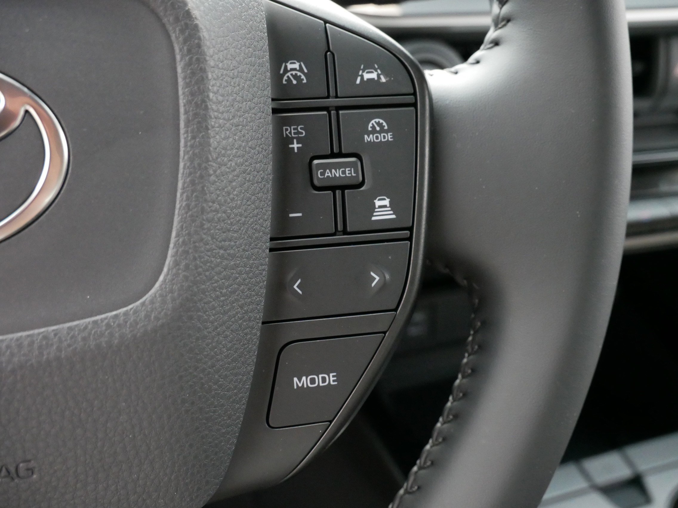 Certified 2024 Toyota Prius LE image 26