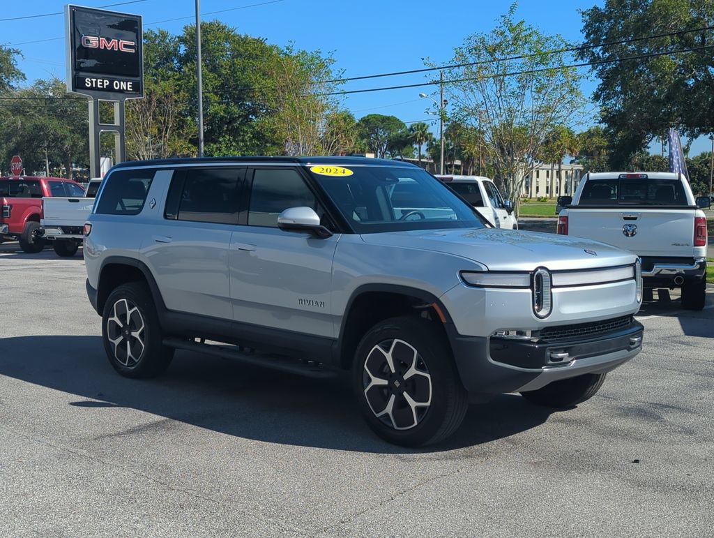 Used 2024 Rivian R1S Adventure Dual AWD/4WD image 8