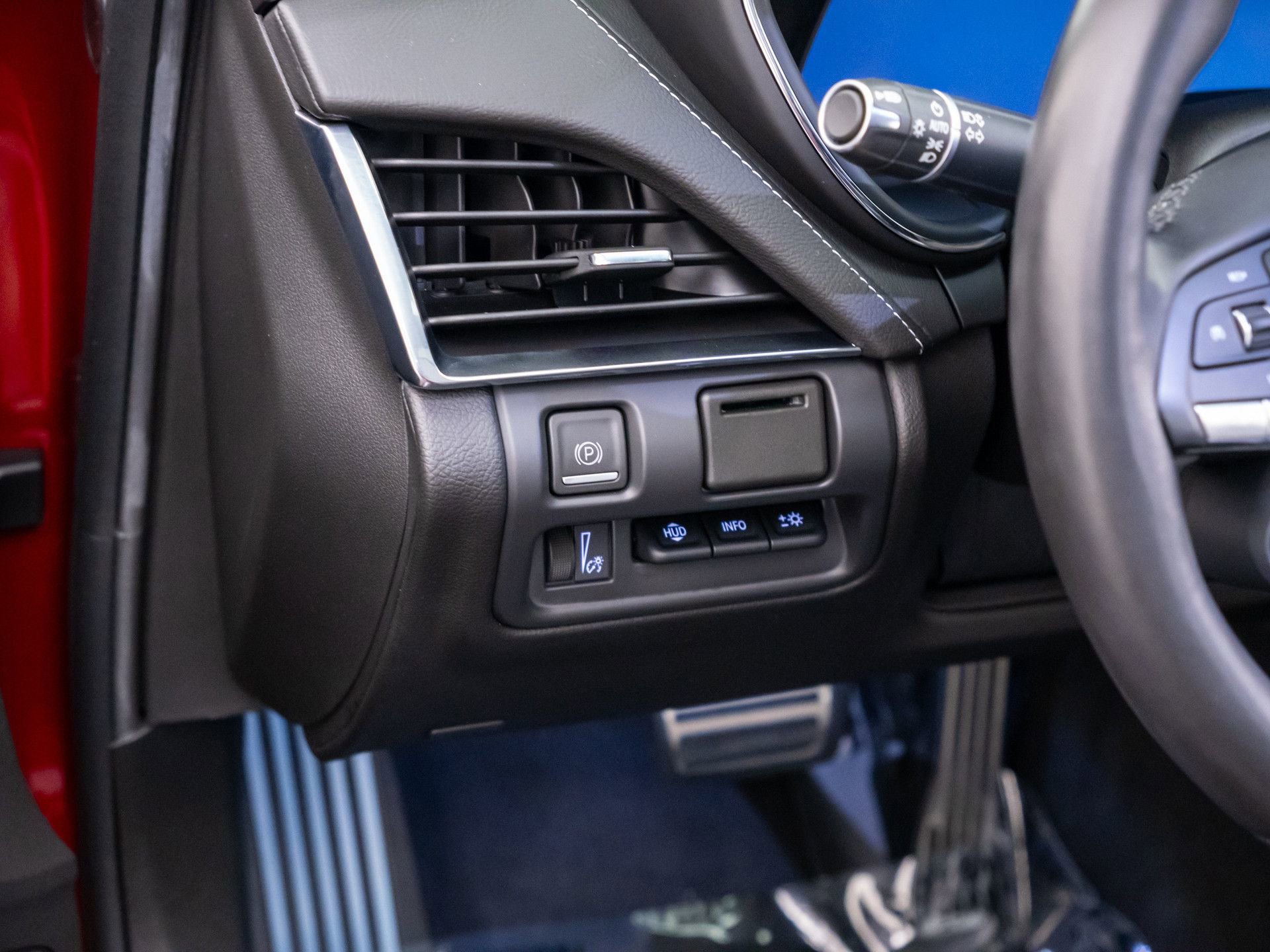 Used 2023 Cadillac CT5 V Blackwing w/ Carbon Fiber Package 2 RWD image 26