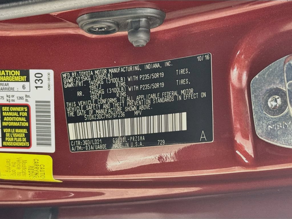 Certified 2017 Toyota Sienna SE Premium FWD image 35