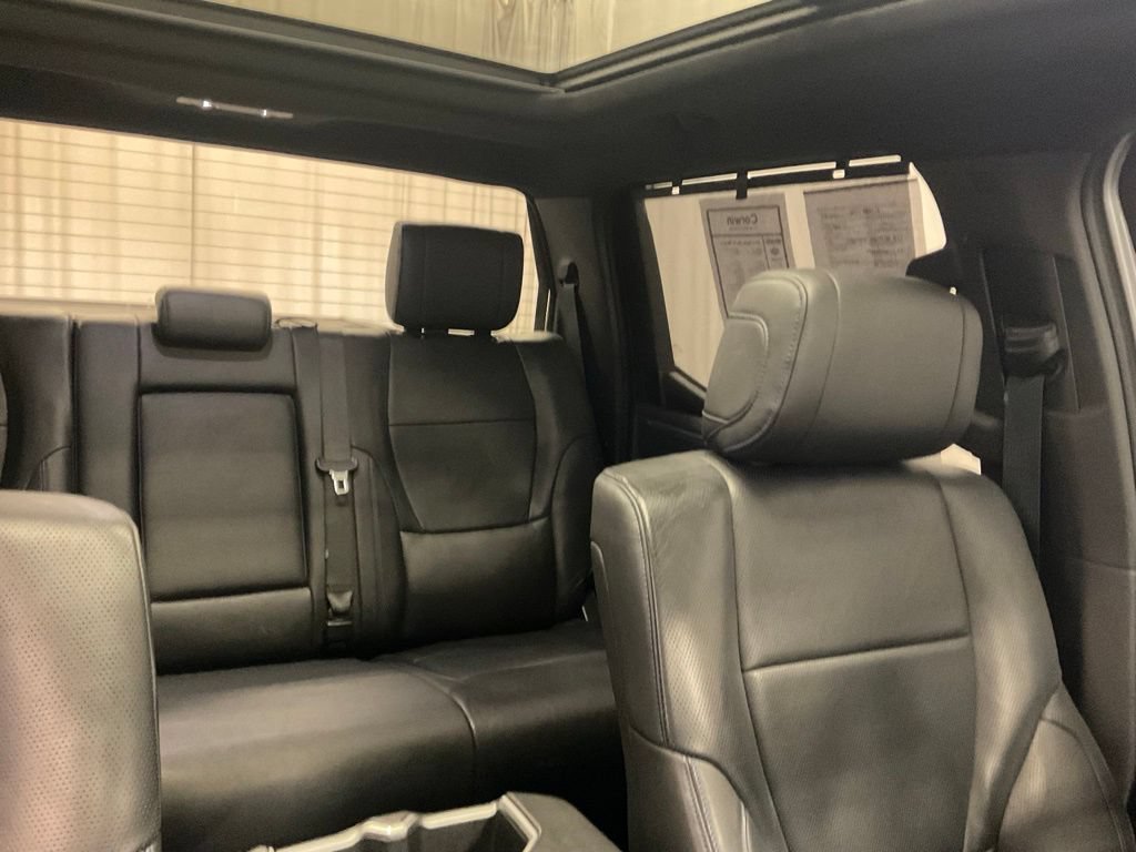 Used 2024 Toyota Tundra Platinum AWD/4WD image 30