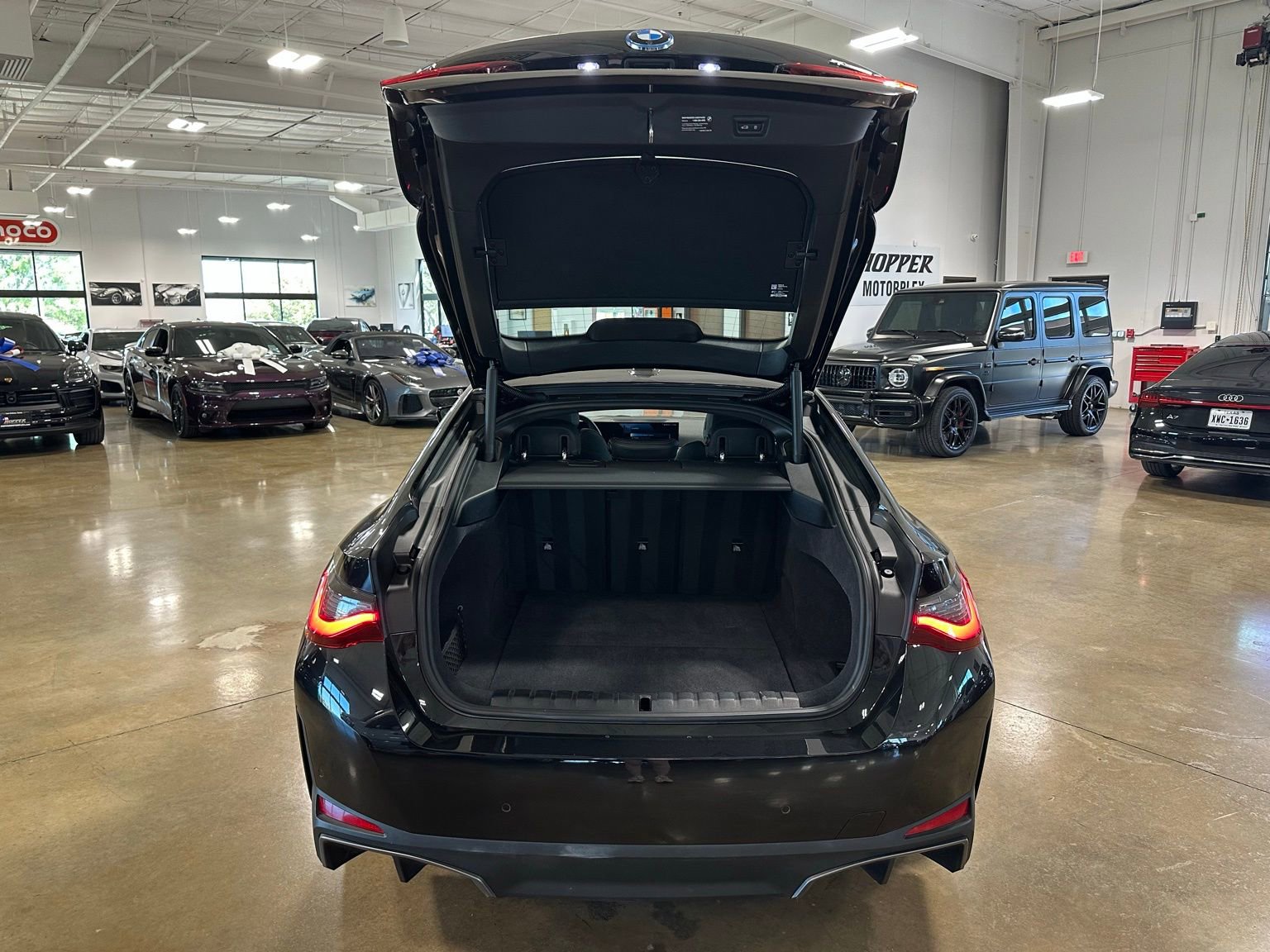 Used 2025 BMW i4 xDrive40i image 37