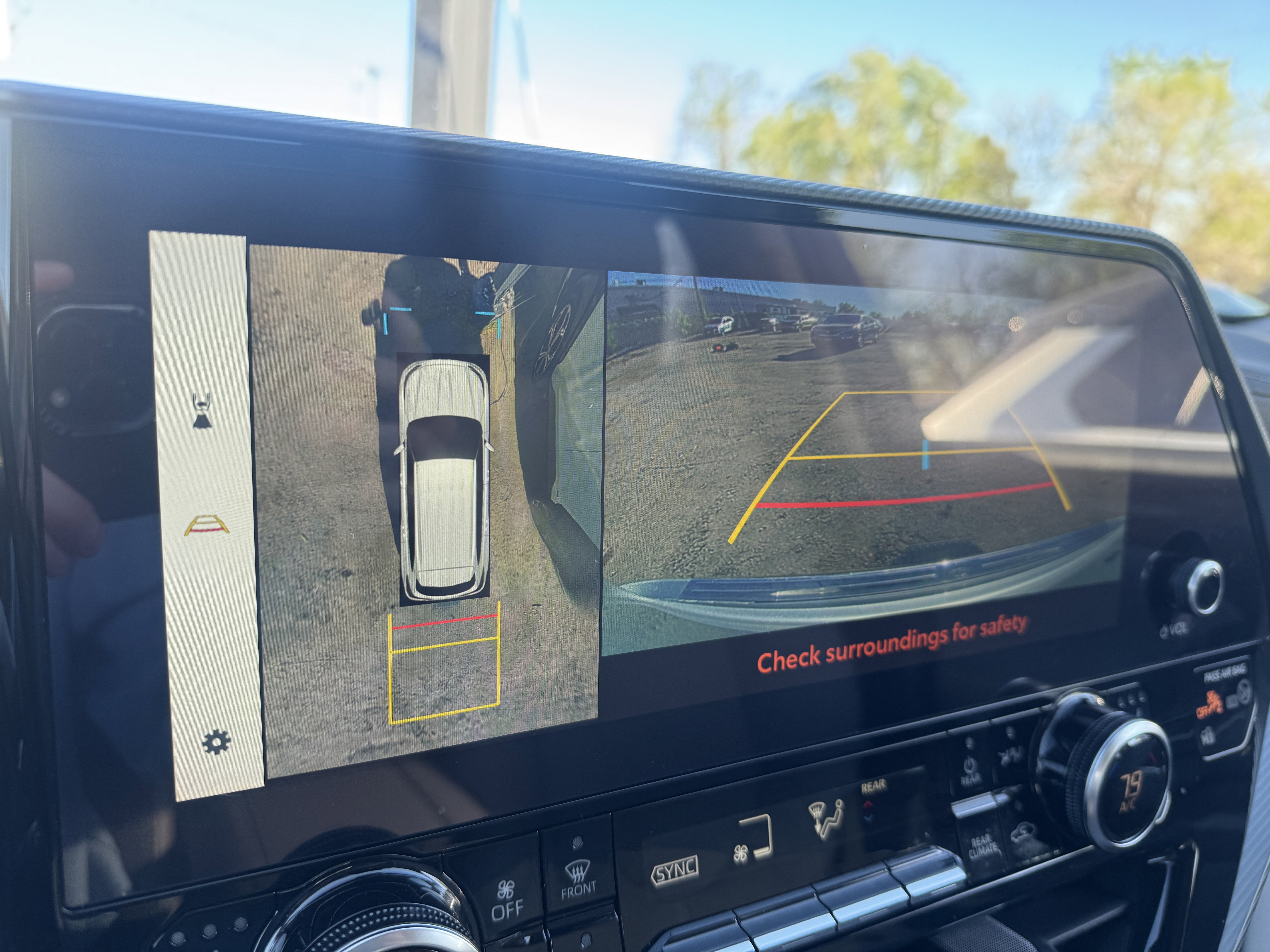 Used 2024 Toyota Highlander Platinum image 27