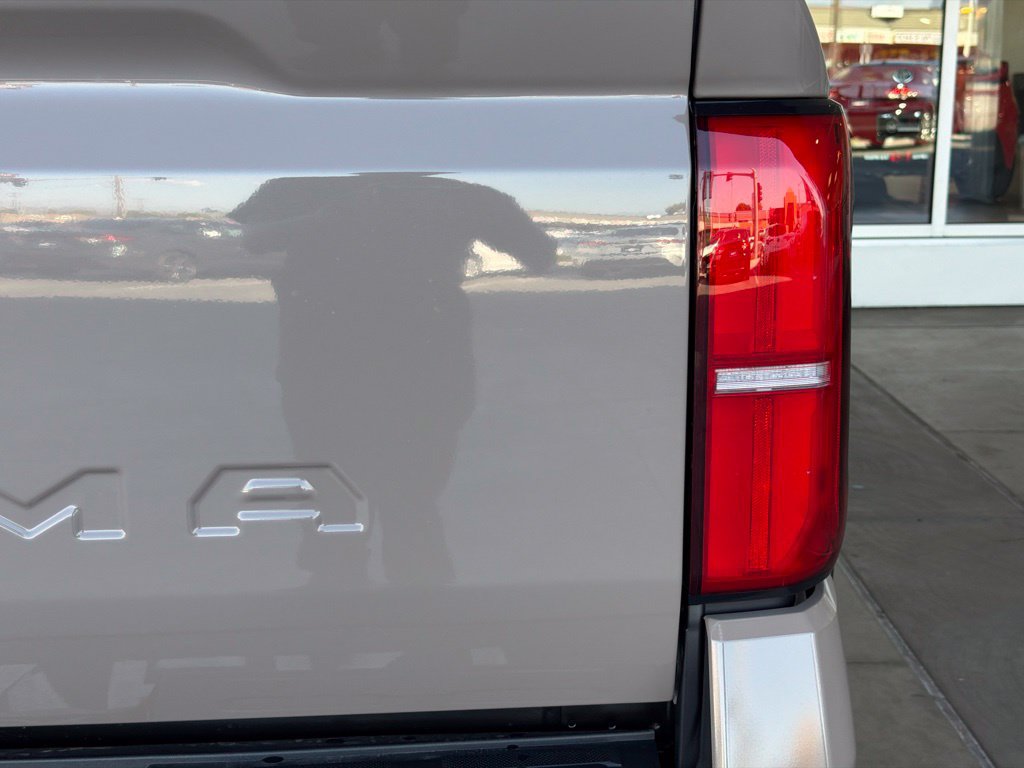 New 2026 Toyota Tacoma TRD Off-Road AWD/4WD image 12