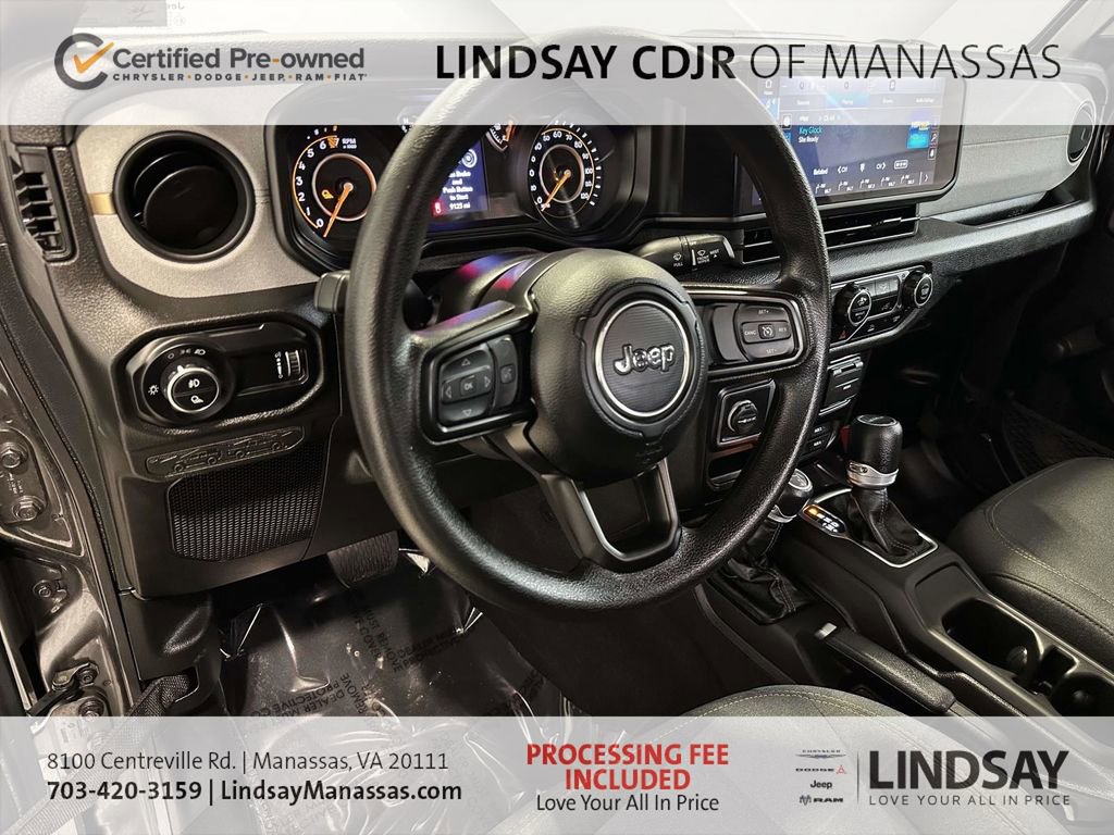 Used 2024 Jeep Gladiator Sport AWD/4WD image 20
