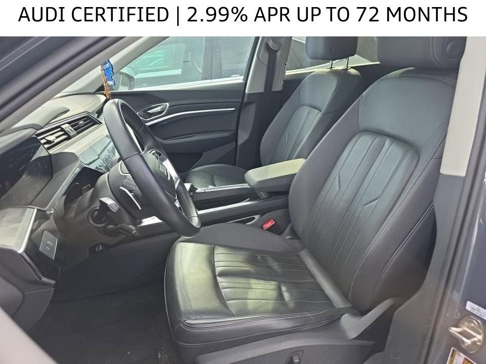 Certified 2024 Audi Q8 e-tron Premium image 2